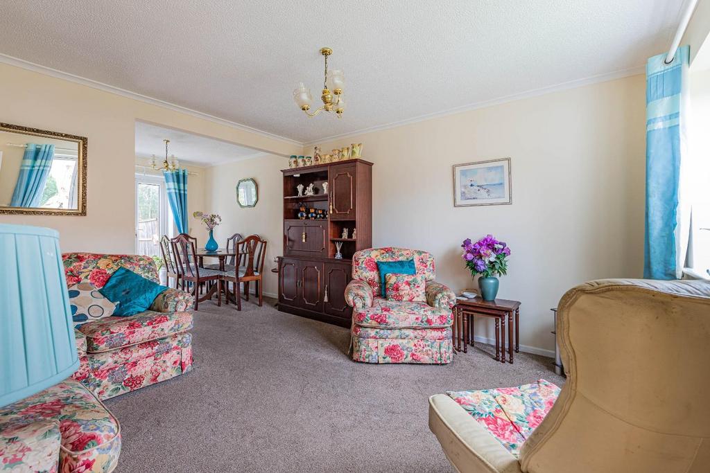 Pinecrest Drive 5-15.jpg