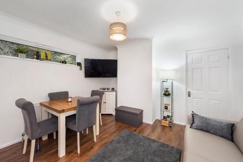 2 bedroom ground floor maisonette for sale, Raglan Road, Upper Belvedere, DA17