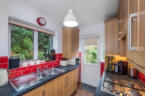 2 bedroom ground floor maisonette for sale, Raglan Road, Upper Belvedere, DA17