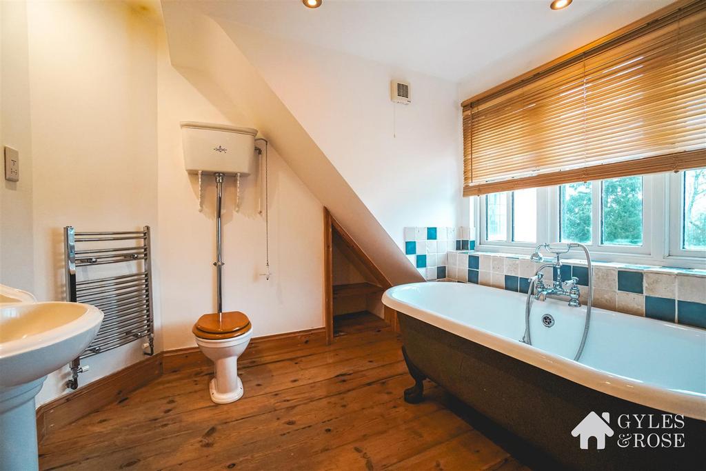 Ensuite