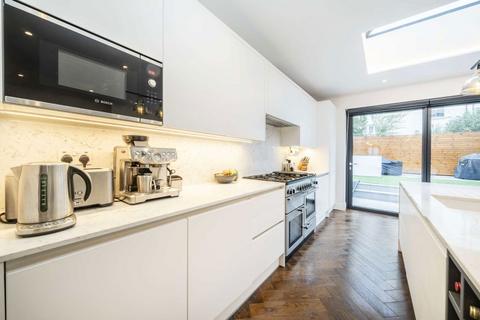 4 bedroom terraced house for sale, Briarwood Road, London SW4