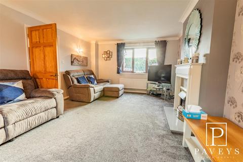 54 Edenside, Kirby Cross, Frinton-on-sea, CO13 0TQ
