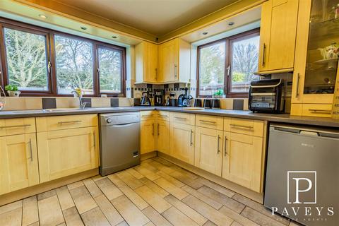 54 Edenside, Kirby Cross, Frinton-on-sea, CO13 0TQ