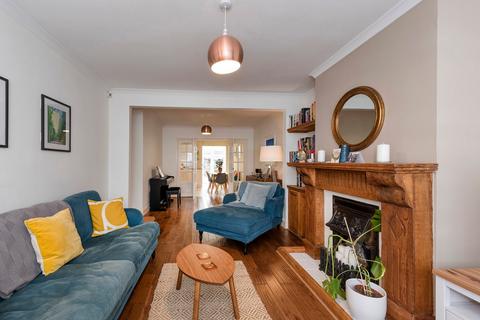 67 Amberley Road, London, SE2 0SG