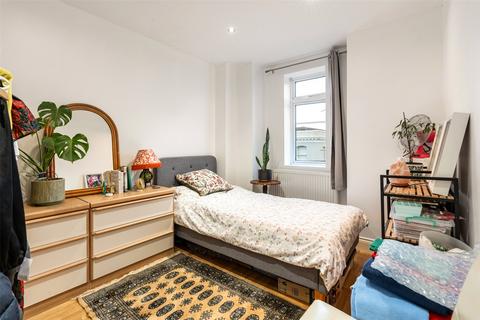 1 bedroom flat for sale, Chapel Road, Worthing, BN11