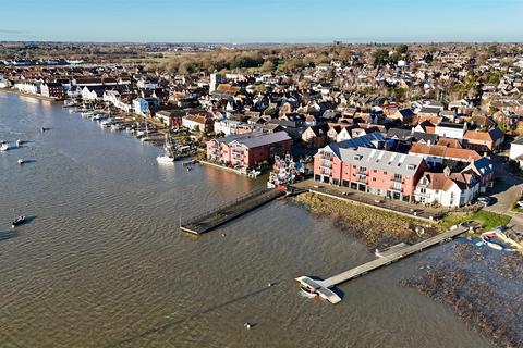 2 bedroom apartment for sale, River Facing, Wivenhoe