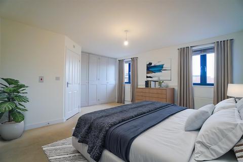 2 bedroom apartment for sale, River Facing, Wivenhoe