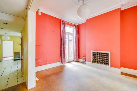 64 Burnfoot Avenue, Fulham, London, SW6 5EA