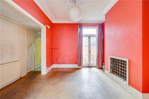 64 Burnfoot Avenue, Fulham, London, SW6 5EA
