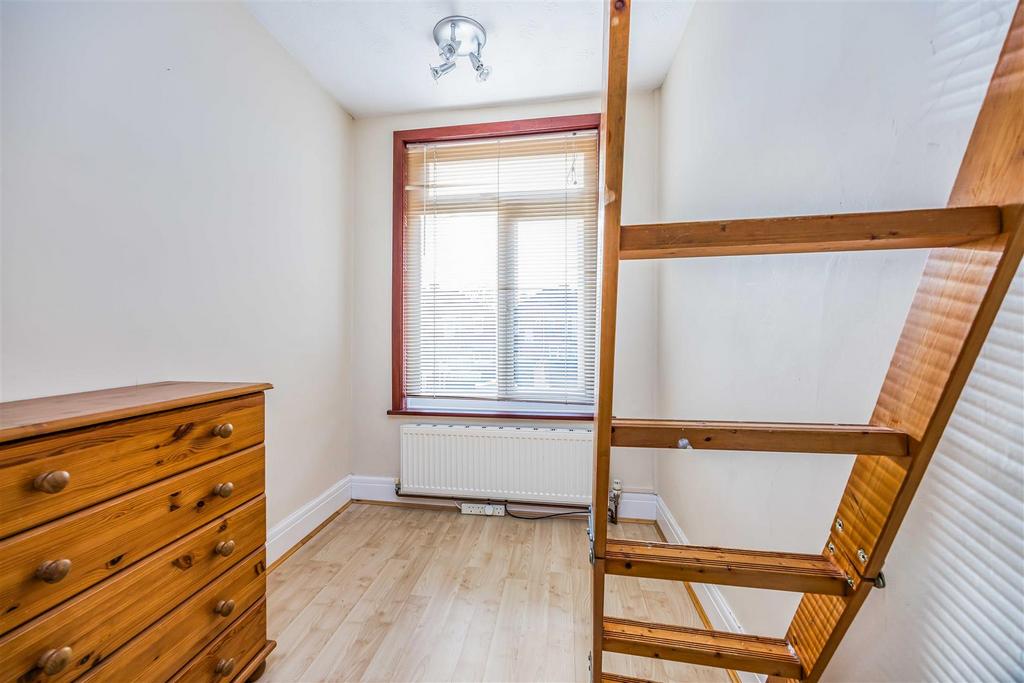 137 Stanley Avenue, Baffins-Small-Portico Marketing
