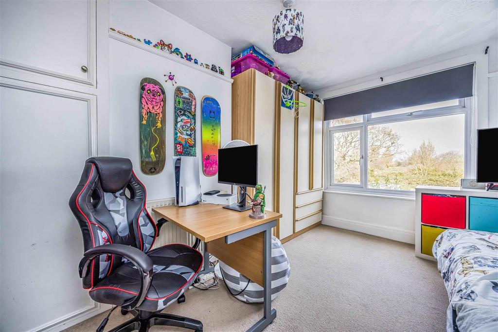 137 Stanley Avenue, Baffins-Small-Portico Marketing