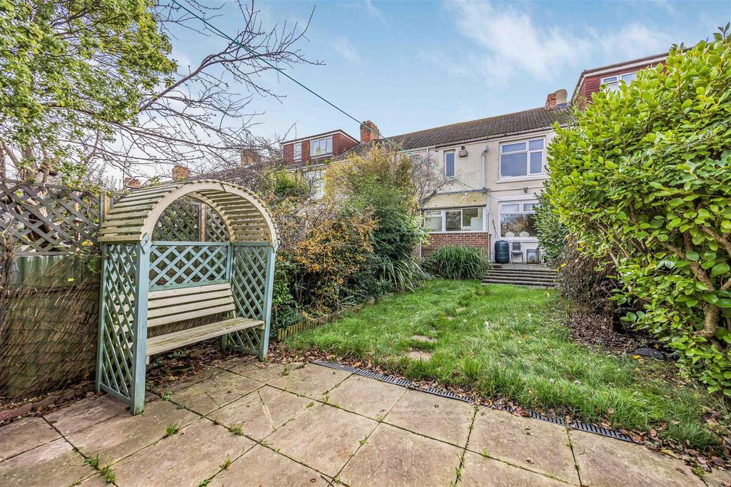 137 Stanley Avenue, Baffins-Small-Portico Marketing