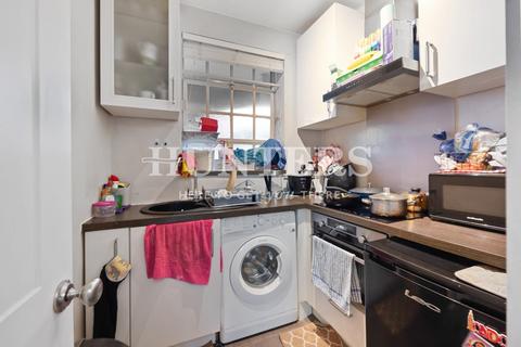 2 bedroom apartment for sale, Mortimer Crescent, Kilburn, NW6