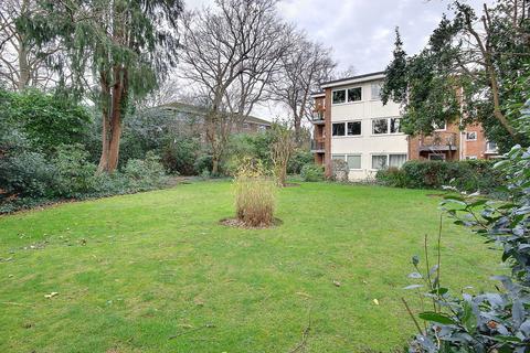 2 bedroom apartment for sale, Richmond Park Road, Bournemouth BH8