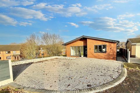 Tunnicliffe Close, Stoke-On-Trent, ST3