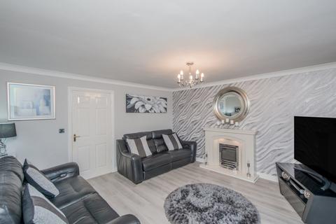 4 bedroom detached house for sale, Winscar Avenue, Clayton Heights, Bradford, BD6