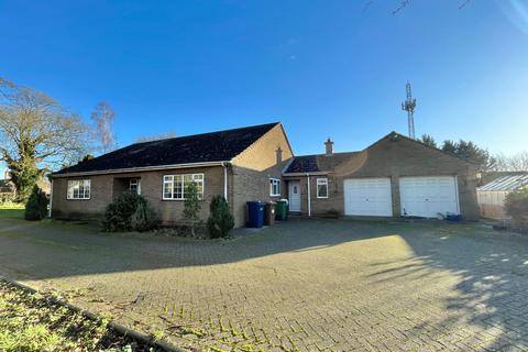 3 bedroom detached bungalow for sale, Wisbech Road, March, PE15 0BA