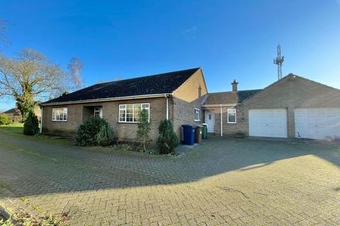 3 bedroom detached bungalow for sale, Wisbech Road, March, PE15 0BA