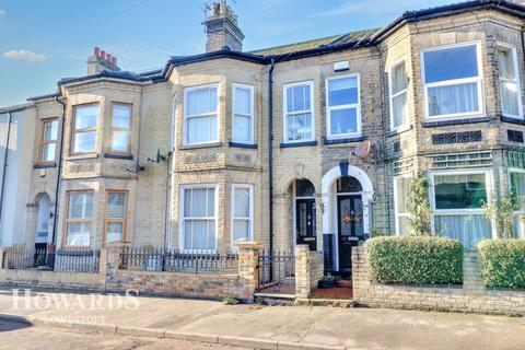 5 bedroom terraced house for sale, Park Road, Lowestoft