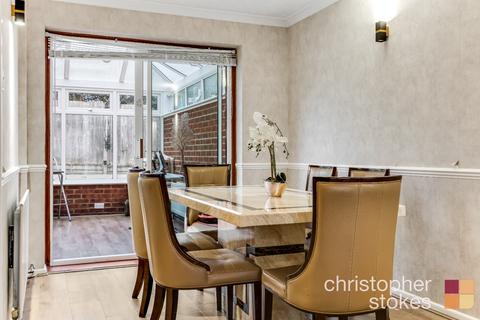 5 bedroom link detached house for sale, Upper Shott, Cheshunt, Waltham Cross, Hertfordshire, EN7 6DR