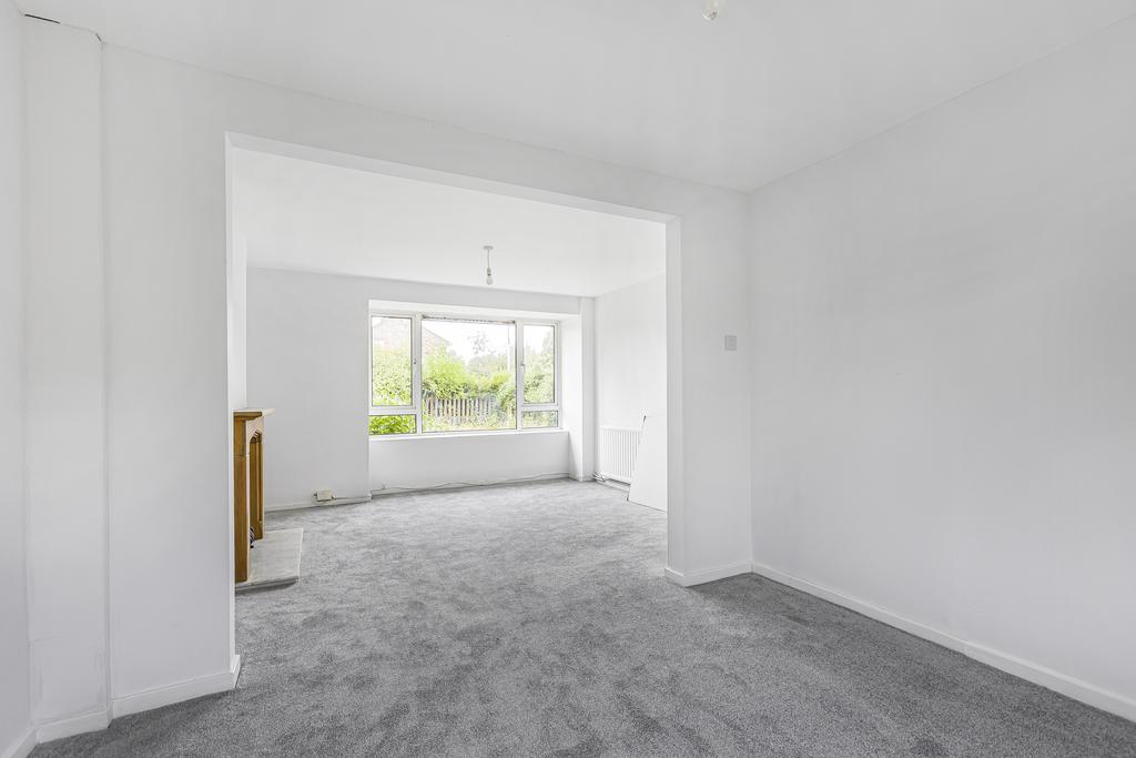 Living/Dining Room