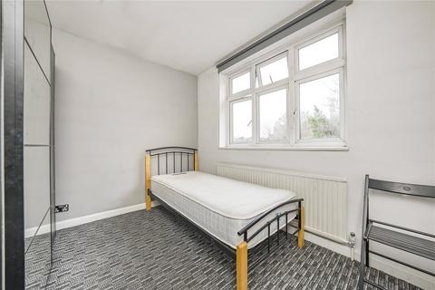 42 North Drive, Hounslow, TW3 1PU