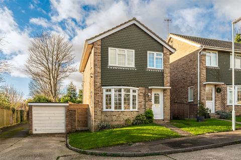 3 bedroom detached house for sale, Cotswold Close, Worthing, West Sussex, BN13