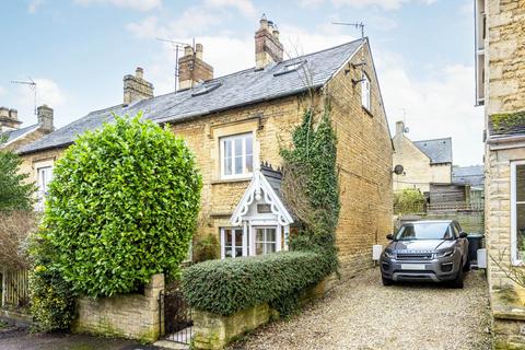 2 bedroom end of terrace house for sale, Distons Lane, Chipping Norton