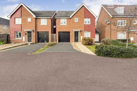 4 bedroom detached house for sale, Peterborough PE2