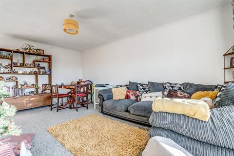 1 bedroom flat for sale, Westlake Gardens, Worthing, West Sussex, BN13