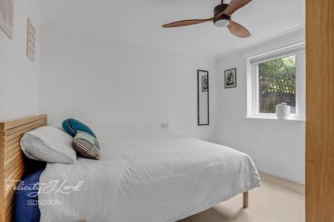 2 bedroom flat for sale, Church Road, Islington, N1