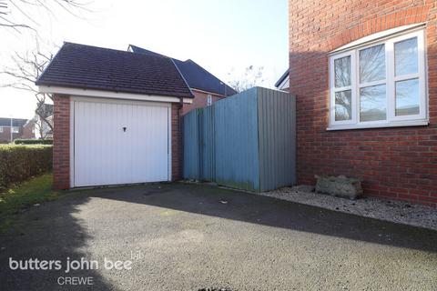 4 bedroom detached house for sale, Heaton Way, Crewe