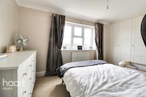 2 bedroom end of terrace house for sale, Welling Road, Grays