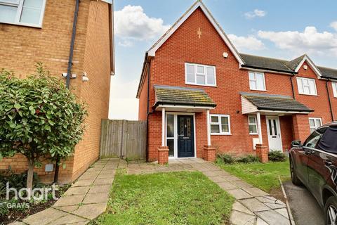 2 bedroom end of terrace house for sale, Welling Road, Grays