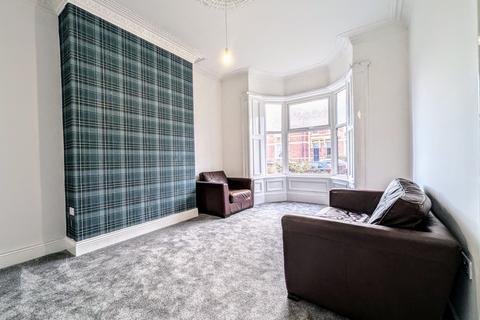 2 bedroom flat for sale, Mowbray Road, South Shields, NE33