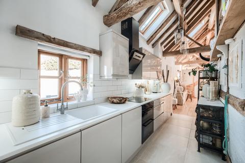 3 bedroom barn conversion for sale, Halesend Grittles End Storridge Malvern, Worcestershire, WR13 5EW