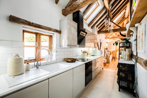 3 bedroom barn conversion for sale, Halesend Grittles End Storridge Malvern, Worcestershire, WR13 5EW