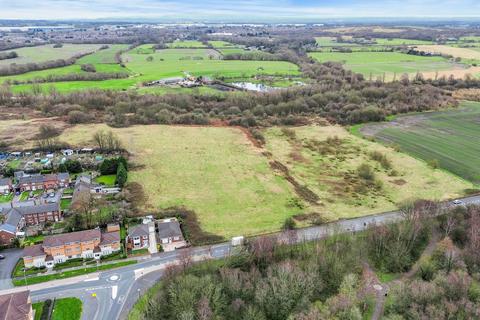 3 bedroom detached bungalow for sale, Newton Road, St. Helens, WA9