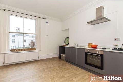 2 bedroom flat for sale, Medina Villas, Hove