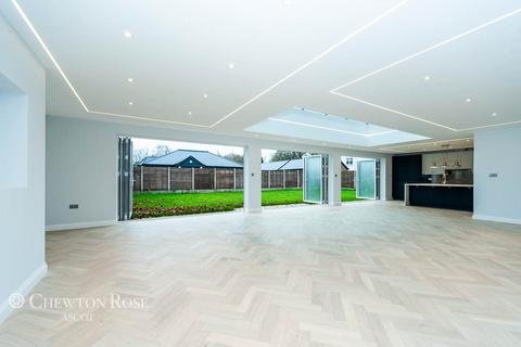 5 bedroom detached house for sale, The Avenue, ASCOT