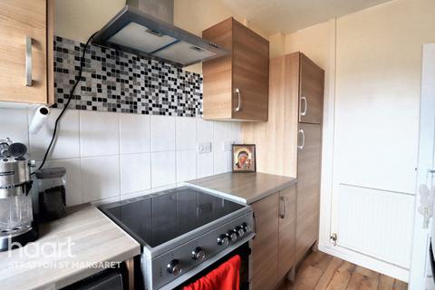 2 bedroom flat for sale, Somerville Road, Swindon