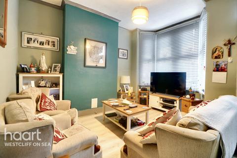 2 bedroom terraced house for sale, Tudor Road, Westcliff-On-Sea