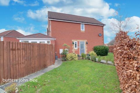 3 bedroom end of terrace house for sale, Langley Drive, Crewe