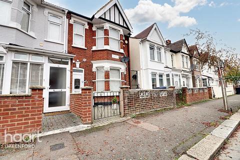 4 bedroom end of terrace house for sale, Northcote Avenue, Southall