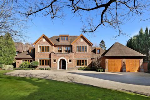 Woodlands Drive, Beaconsfield, Buckinghamshire, HP9