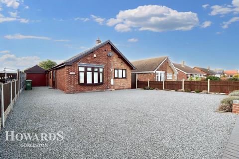 3 bedroom detached bungalow for sale, Holly Avenue, Bradwell