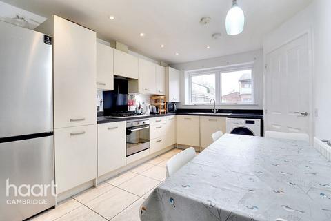 2 bedroom end of terrace house for sale, Campkin Road, Cambridge