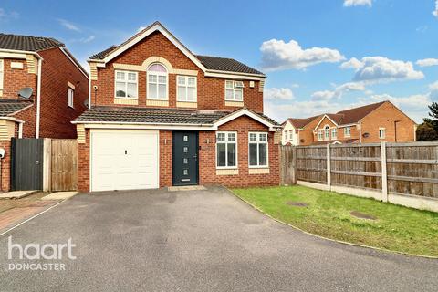 5 bedroom detached house for sale, Somin Court, Woodfield Plantation, Doncaster