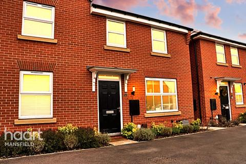 3 bedroom semi-detached house for sale, Lidgett Lane, Mansfield