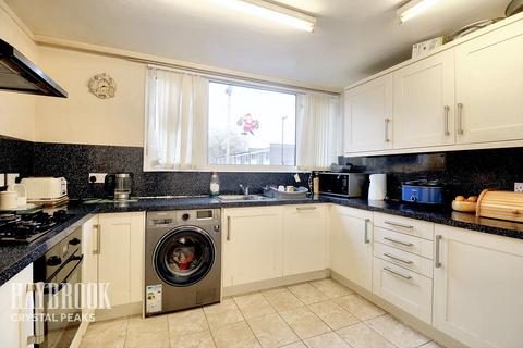 39 Badger Drive, Sheffield, S13 7TH